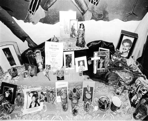 Santa Muerte: Saint of the Dispossessed, Enemy of .